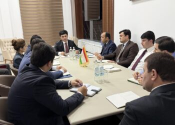 БАРГУЗОРИИ ХОНИШИ СИЁСӢ БАХШИДА БА РӮЗИ КОНСТИТУТСИЯИ ҶУМҲУРИИ ТОҶИКИСТОН.